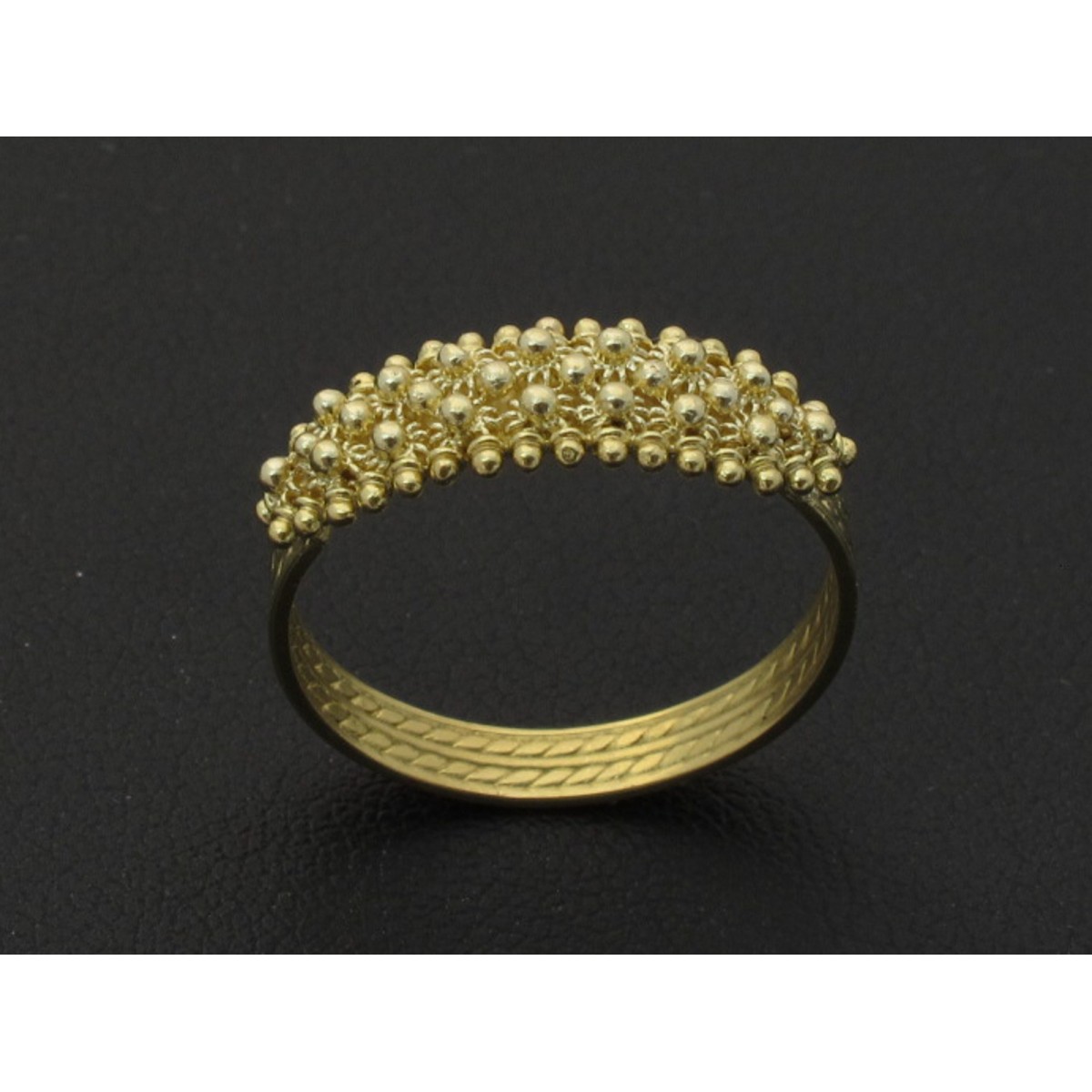 Gold filigree Fedina sarda ring